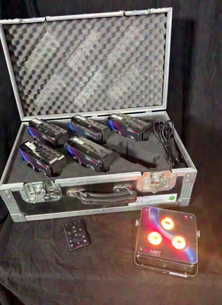 Ape Labs ApeLight Maxi Tourpack with 6 units in case