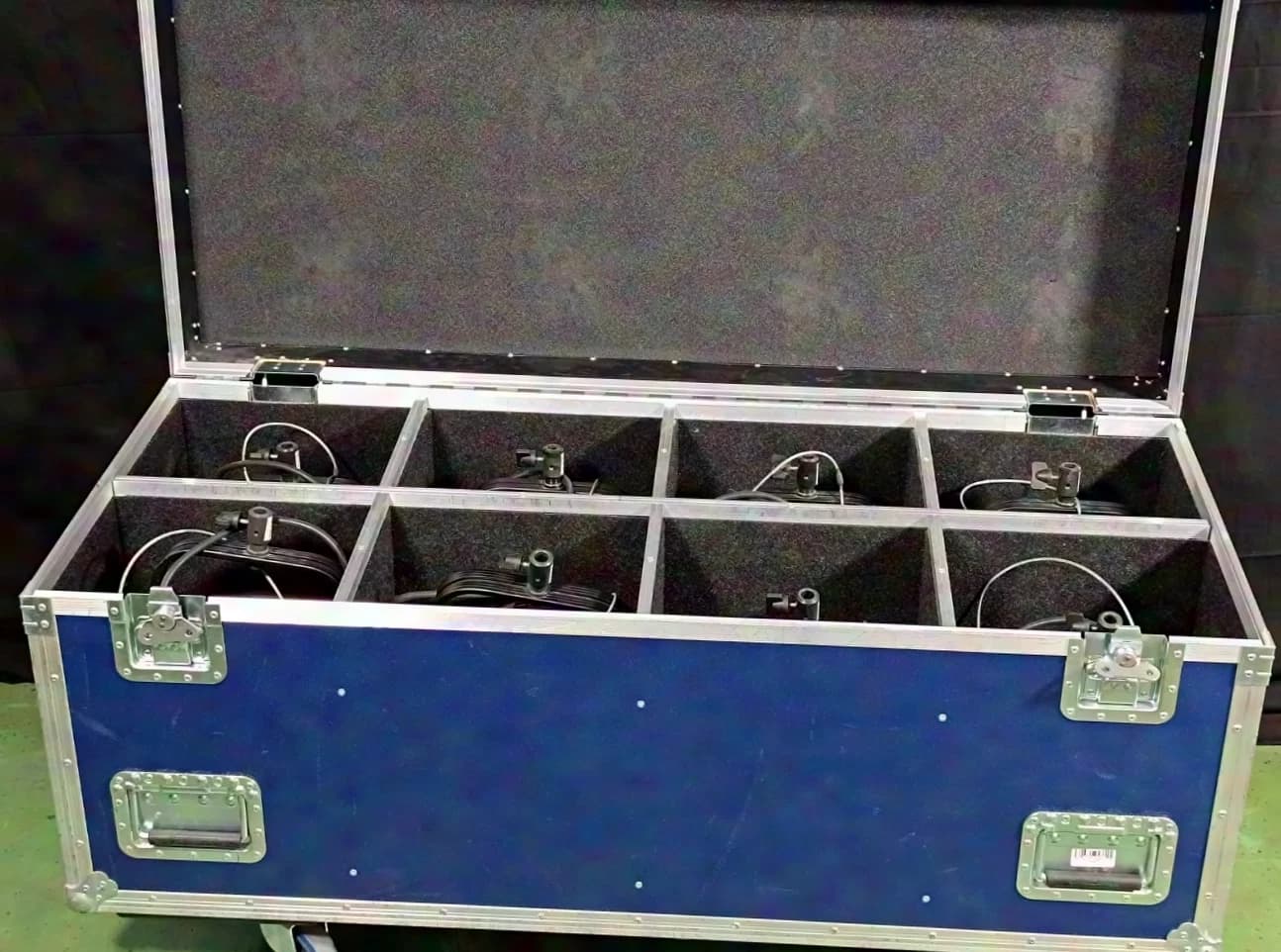 Arri T1 black, Fresnel spotlight 1000 W - set of 8