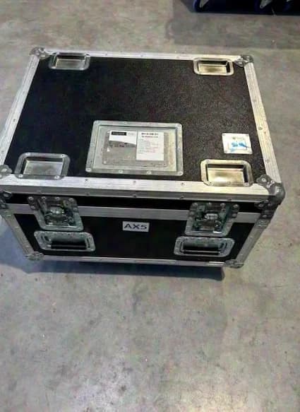 Astera AX5 in 8-unit case