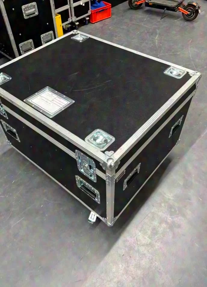 AudiPack 390975 Double Case, for tall AudiPack display stands 1.8m
