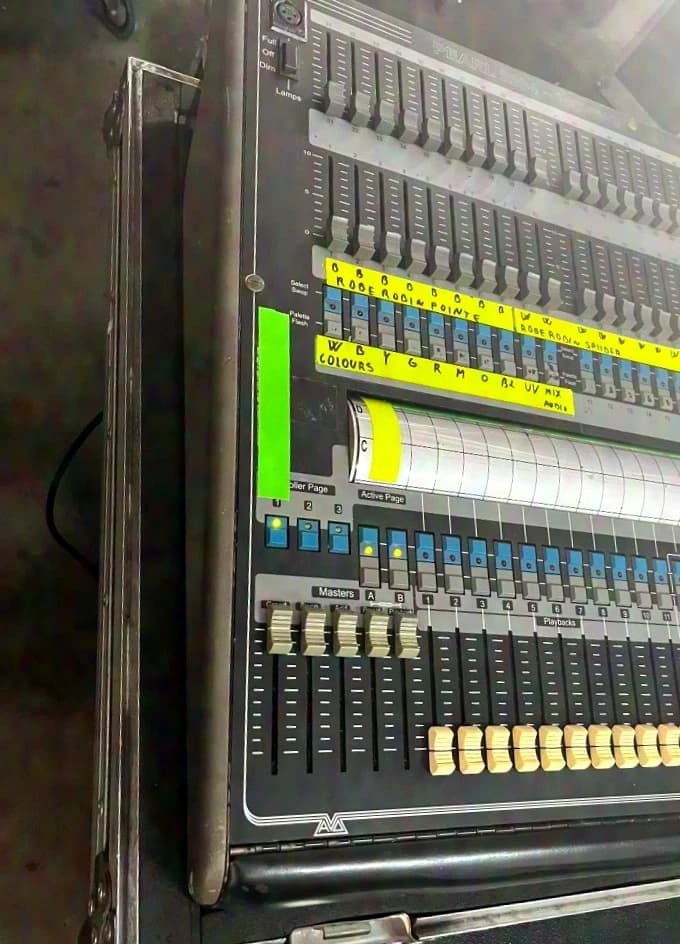 Avolites Pearl 2004 / 2008