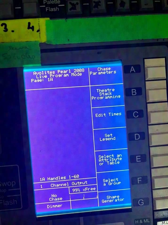 Avolites Pearl 2004 / 2008