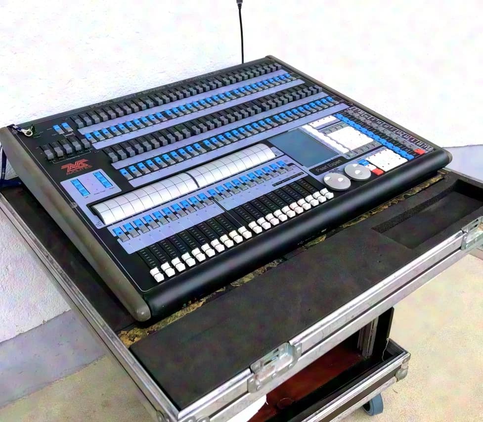 Avolites Pearl Expert