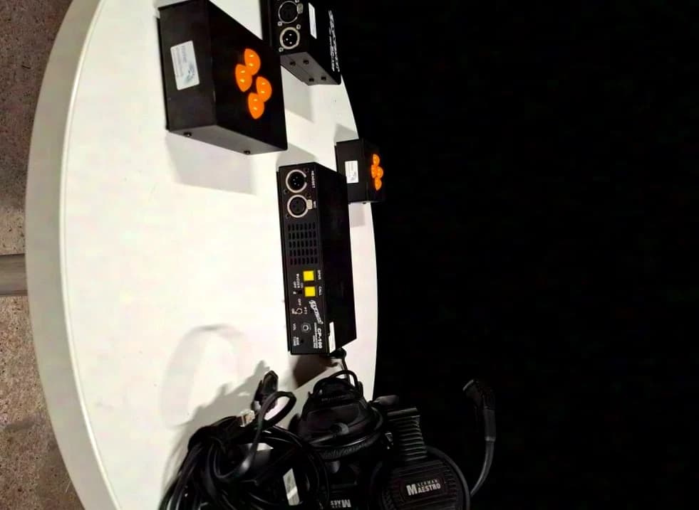 Axxent Intercom System CD-100 with BP-100