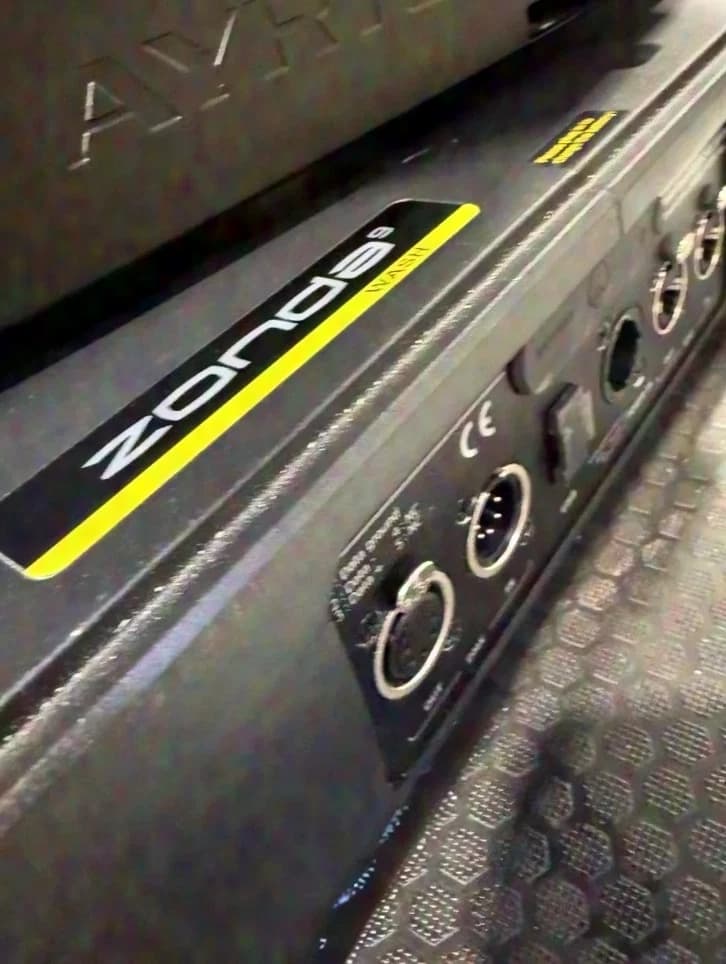 Ayrton Zonda9 in case per 2