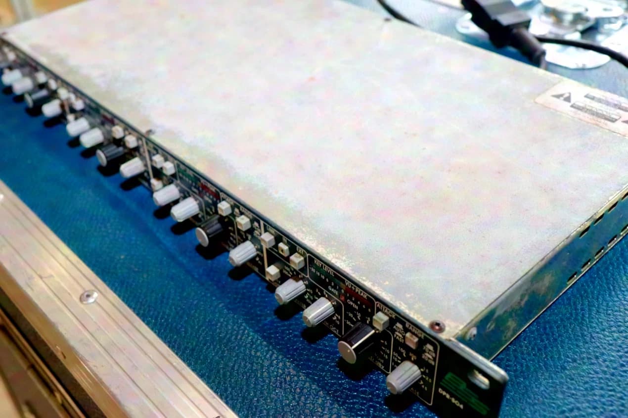 BSS Audio - DPR-504 - 4-Channel Noise Gate