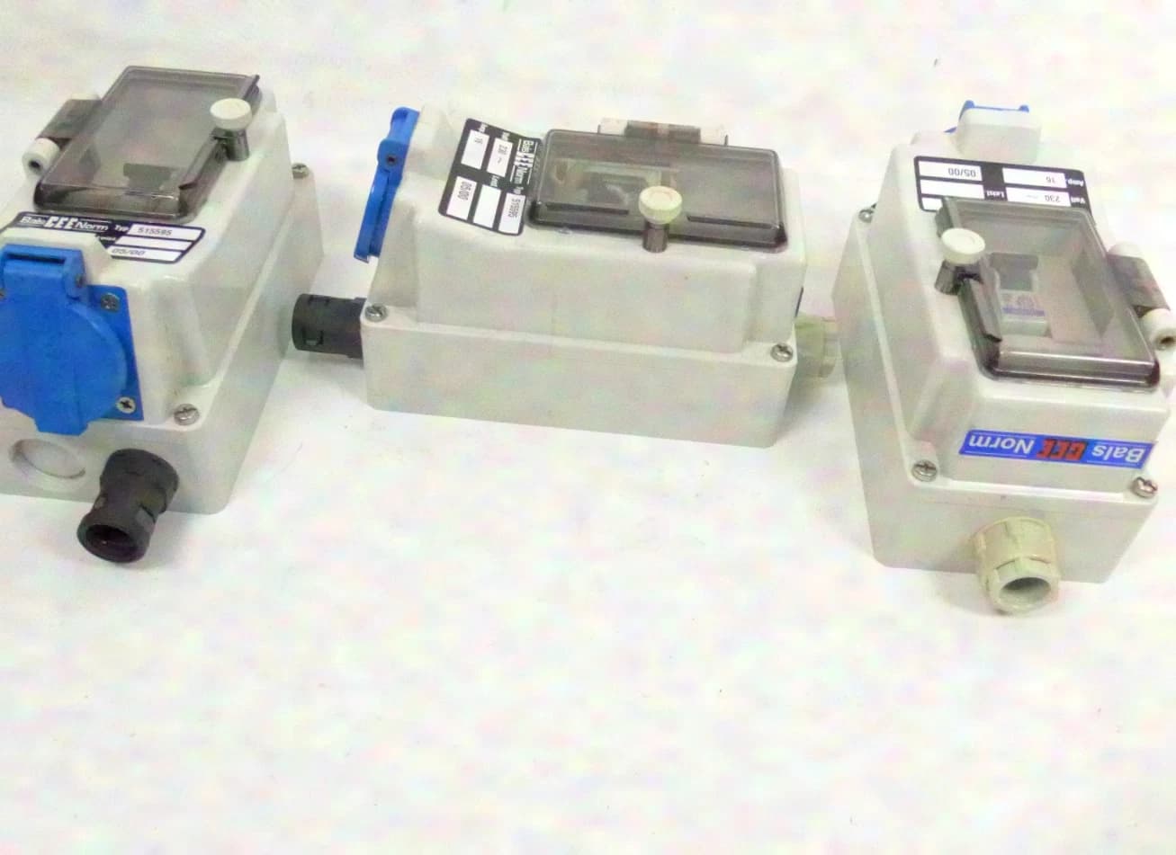 Bals CEE standard wall socket with fuse 230Volt / Amp.16, used