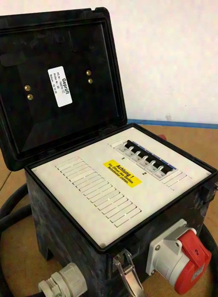 Bals | Power distributor Pils IP 65; 33A > 2x 32A