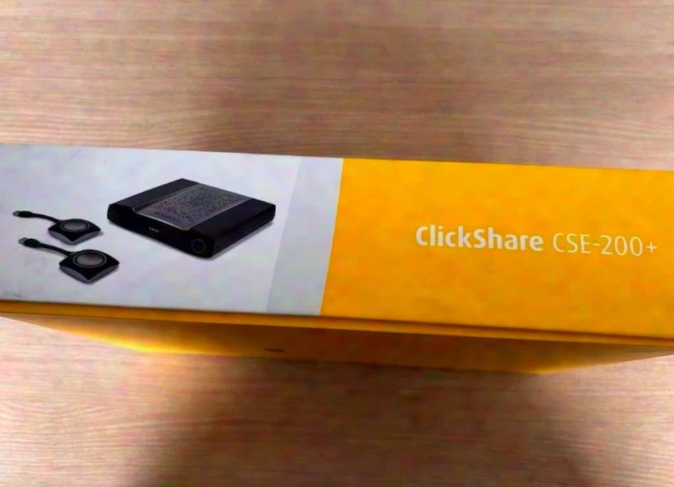 Barco ClickShare CSE-200+ presentation system incl. 2 Buttons