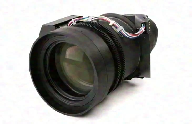 Barco TLD+ (4.50-7.50:1)