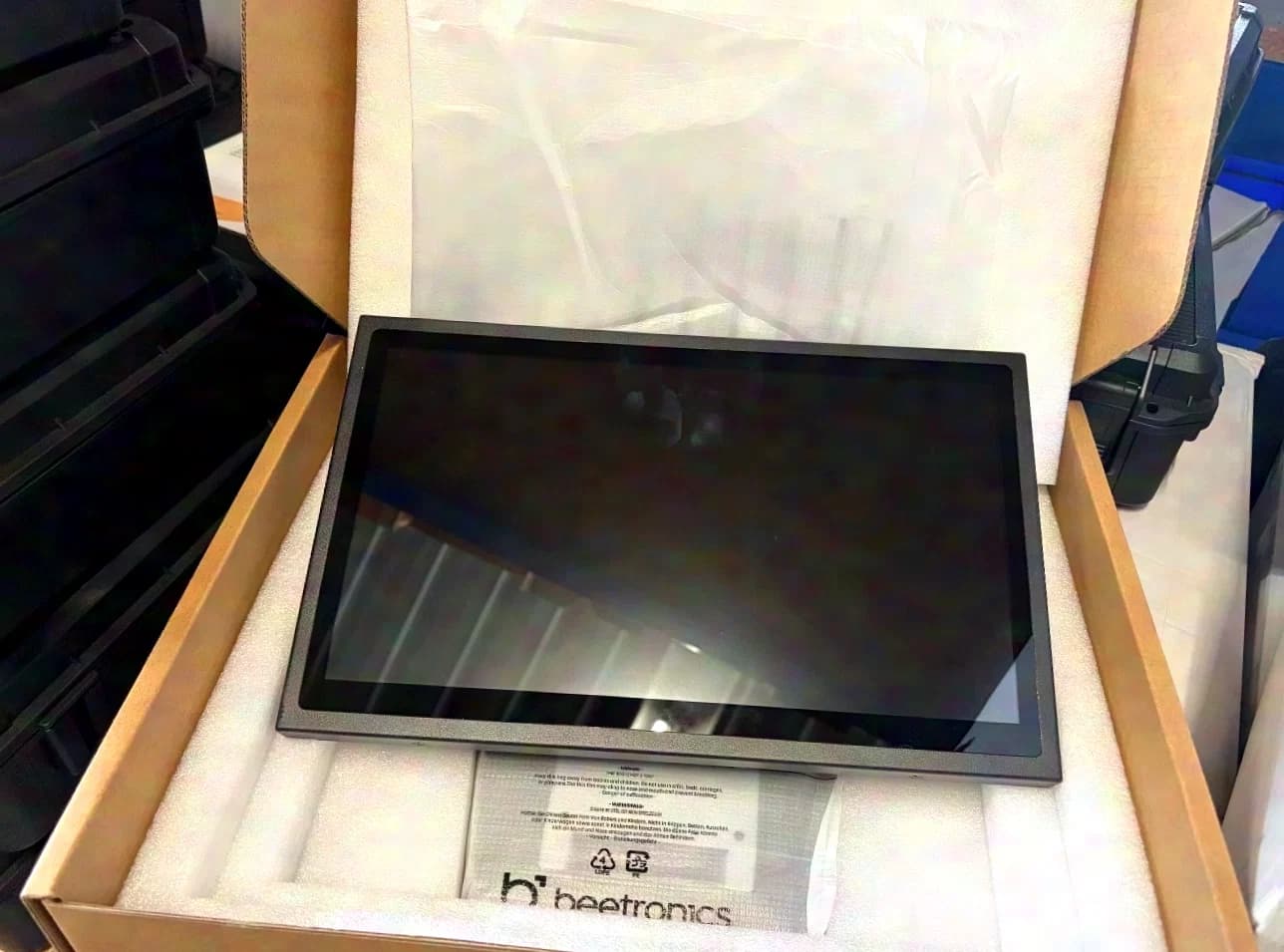Beetronics 13TS7M - 13.3-inch Touch Full HD - OVP