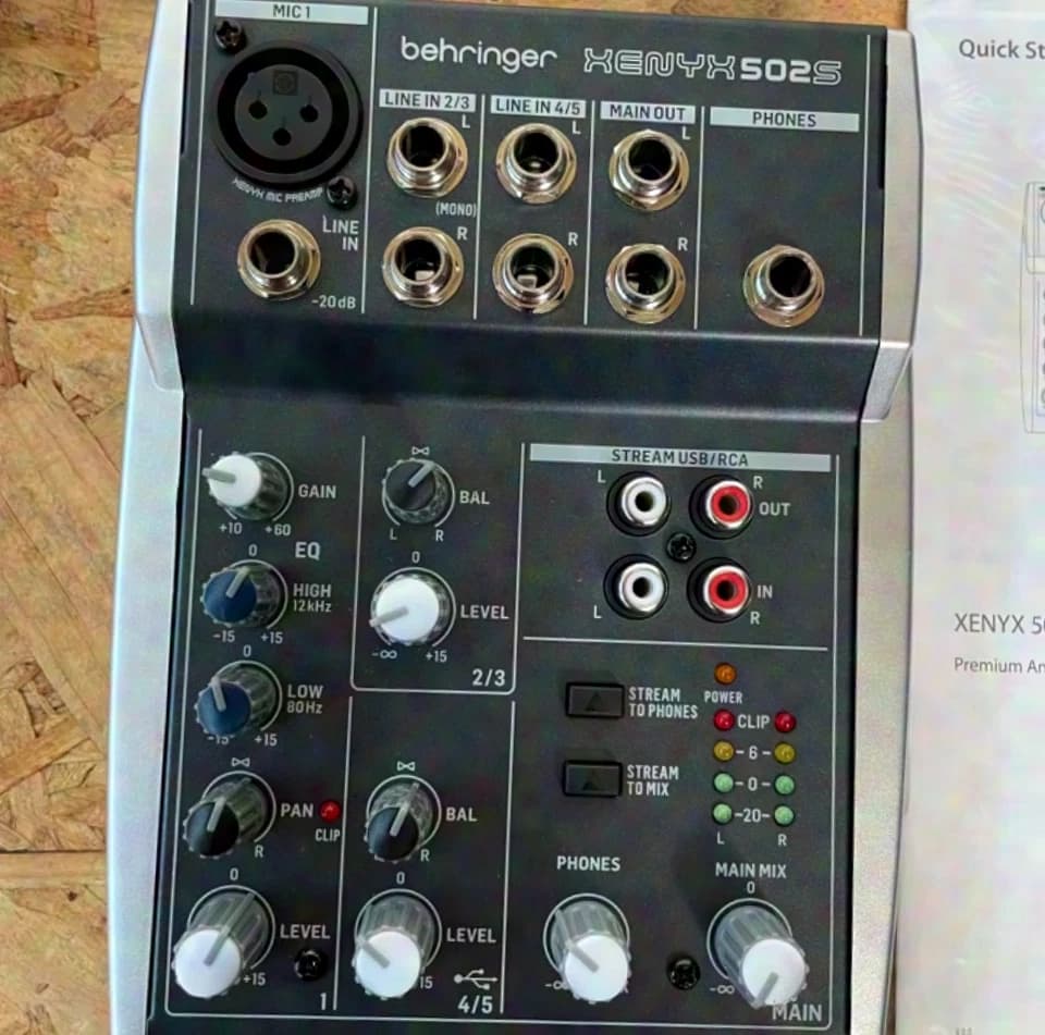Behringer Xenyx 502S - like new