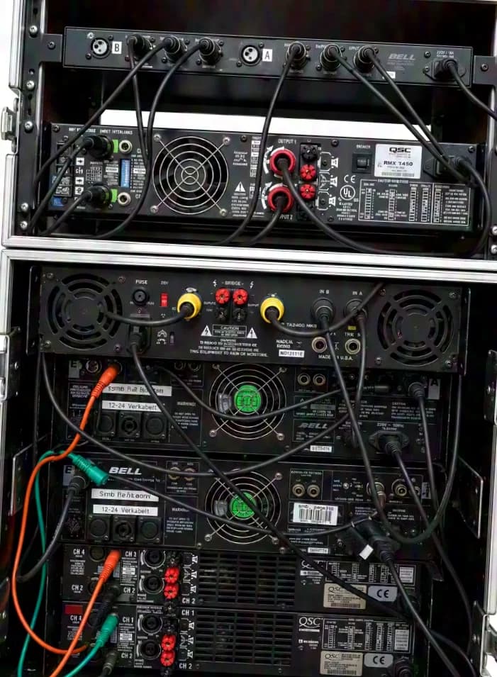 Bell VPS PA System complete | 4x VPS-4L | 2x VPS-4MH | incl. amp racks & crossovers