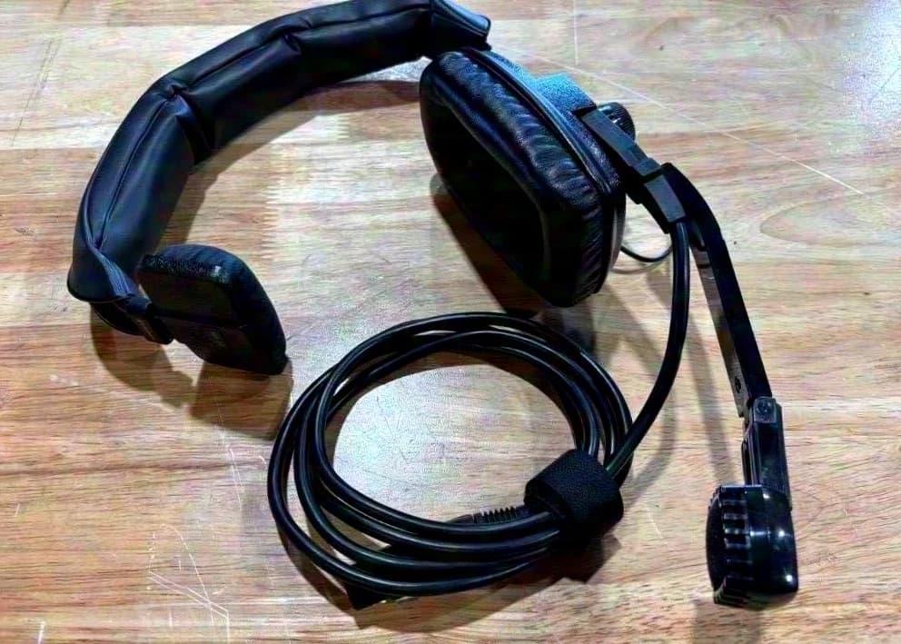 Beyerdynamic DT-108 /M200/H50-B DT108 Headset + Connection Cable