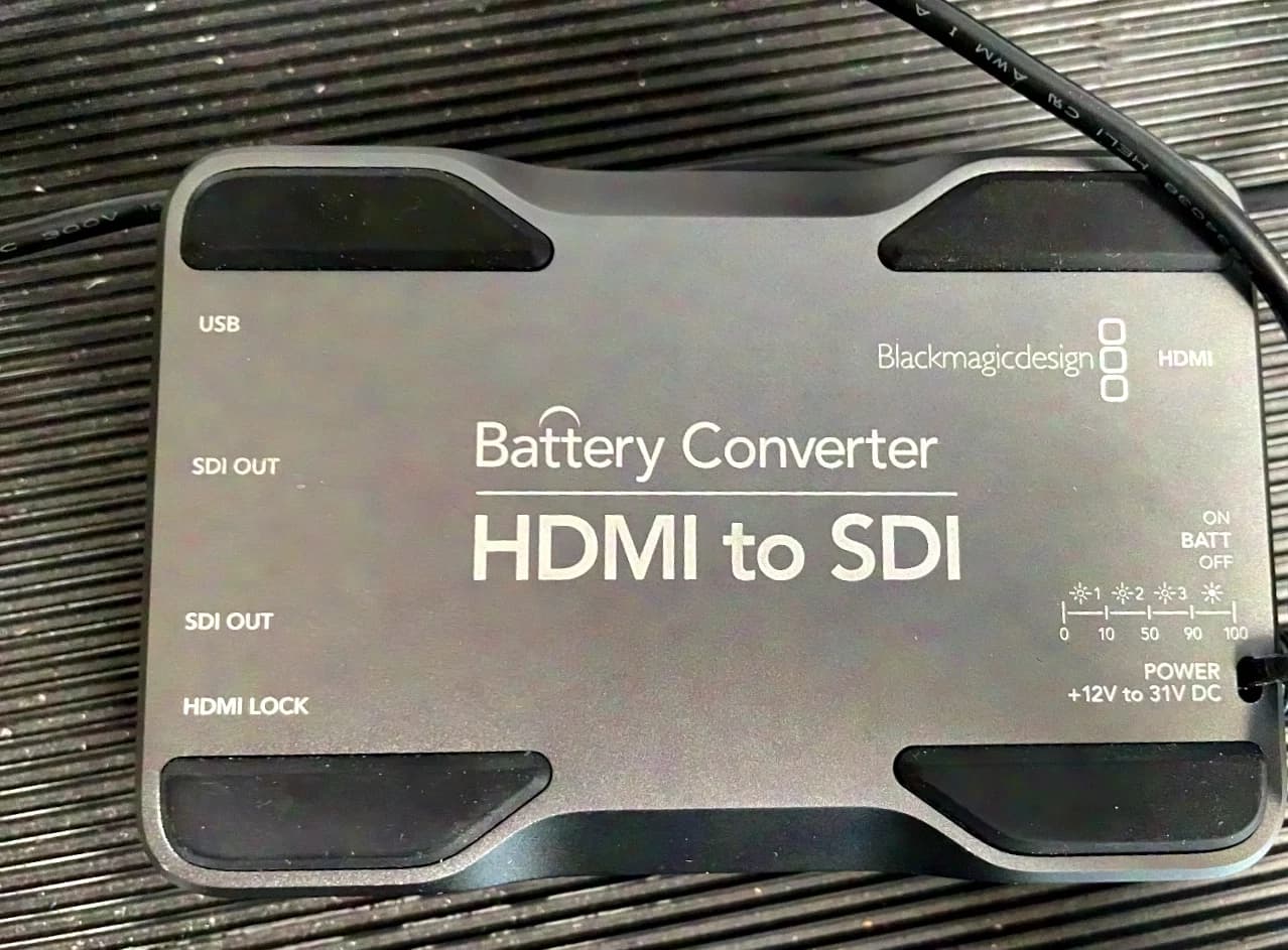 BlackMagicDesign Battery Converter HDMI to SDI
