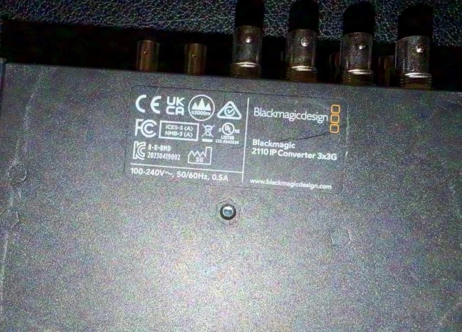 Blackmagic Design 2110 IP Converter 3x3G