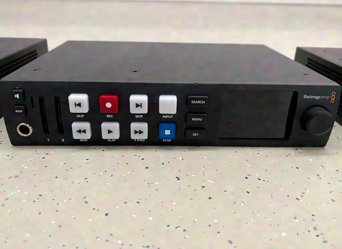 Blackmagic Design HyperDeck Studio HD Plus – Broadcast Recorder