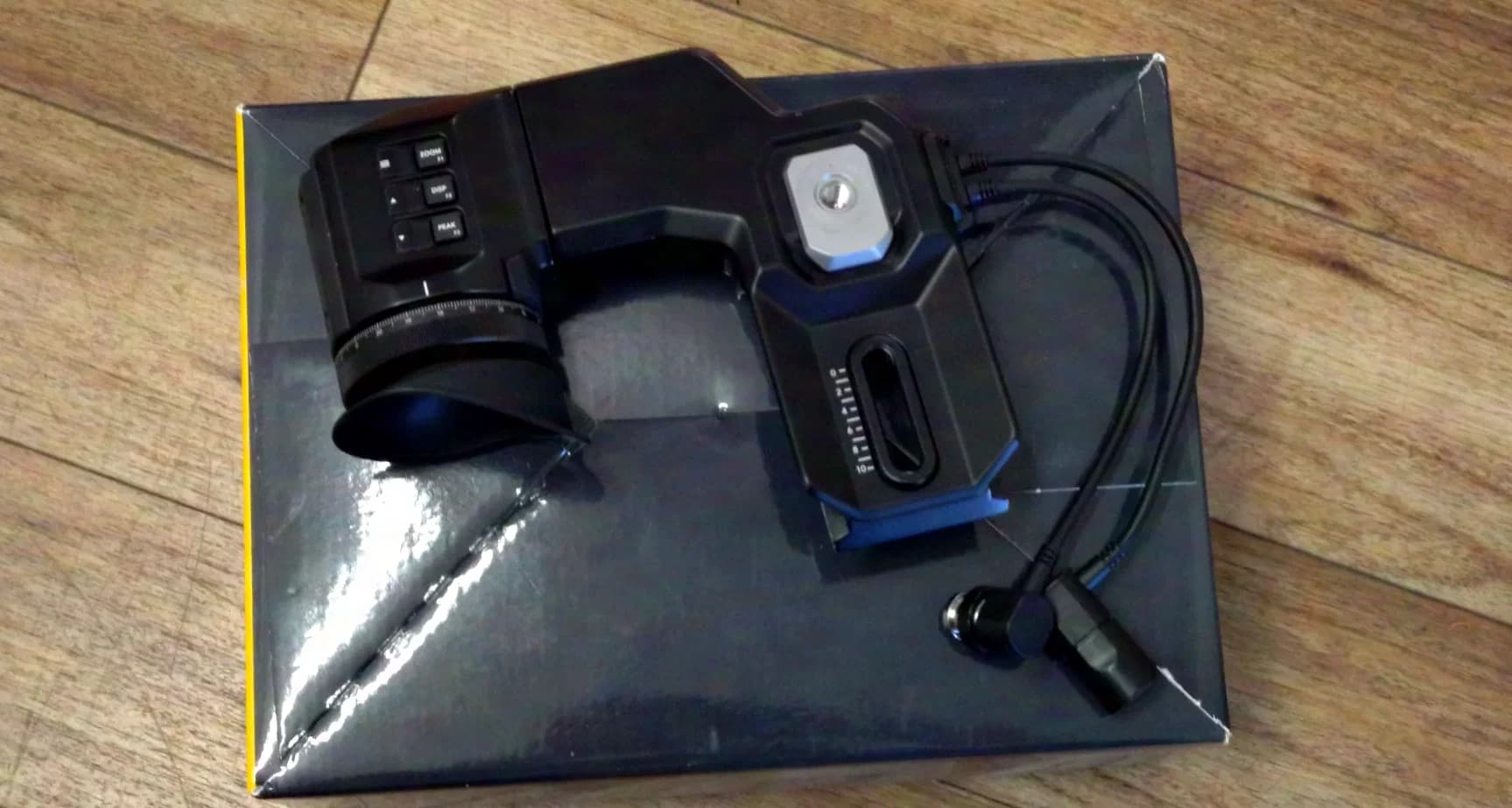 Blackmagic Design URSA Viewfinder OLED Viewfinder (partially defective)