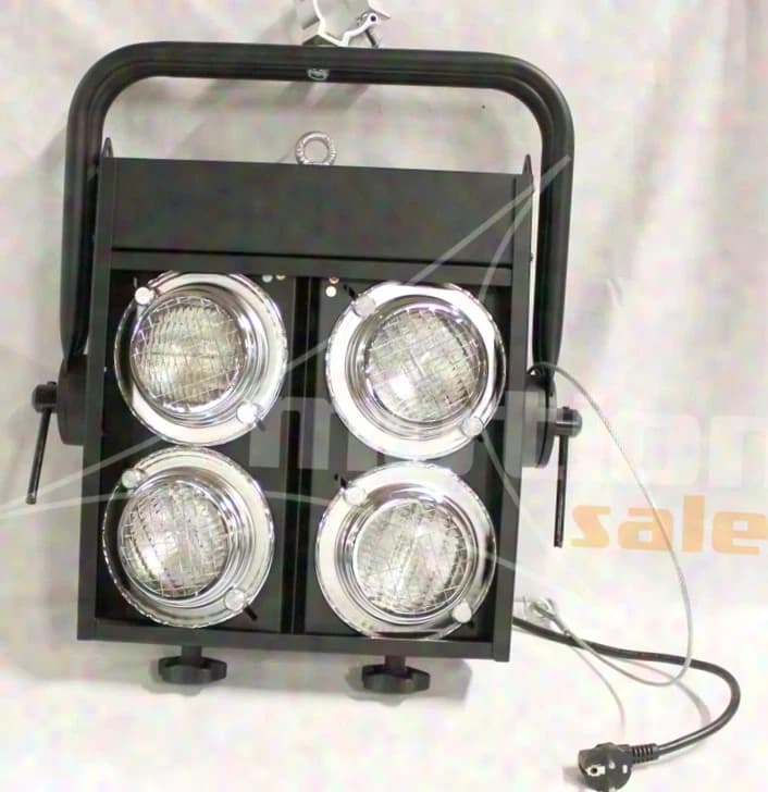 Blinder 4-lite, black / silver ring, 1 CHANNEL (8-piece set in case)
