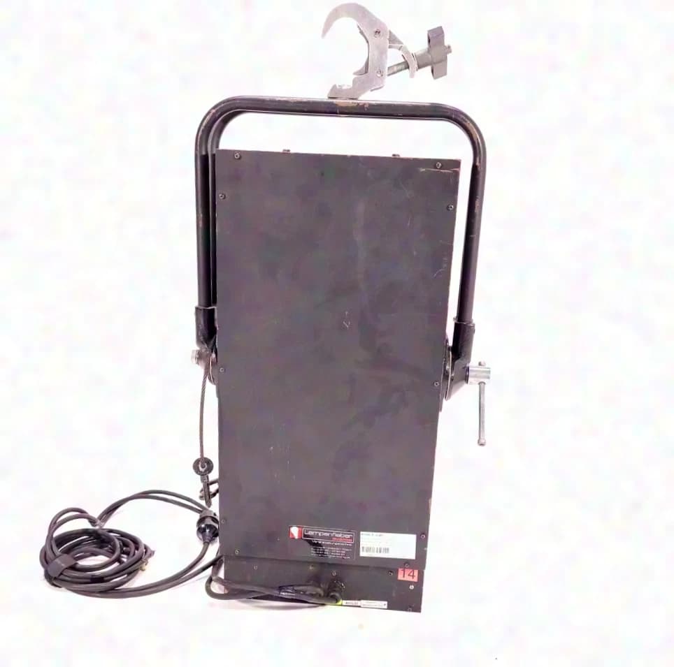 Blinder 8 Light - Set of 4 in Case