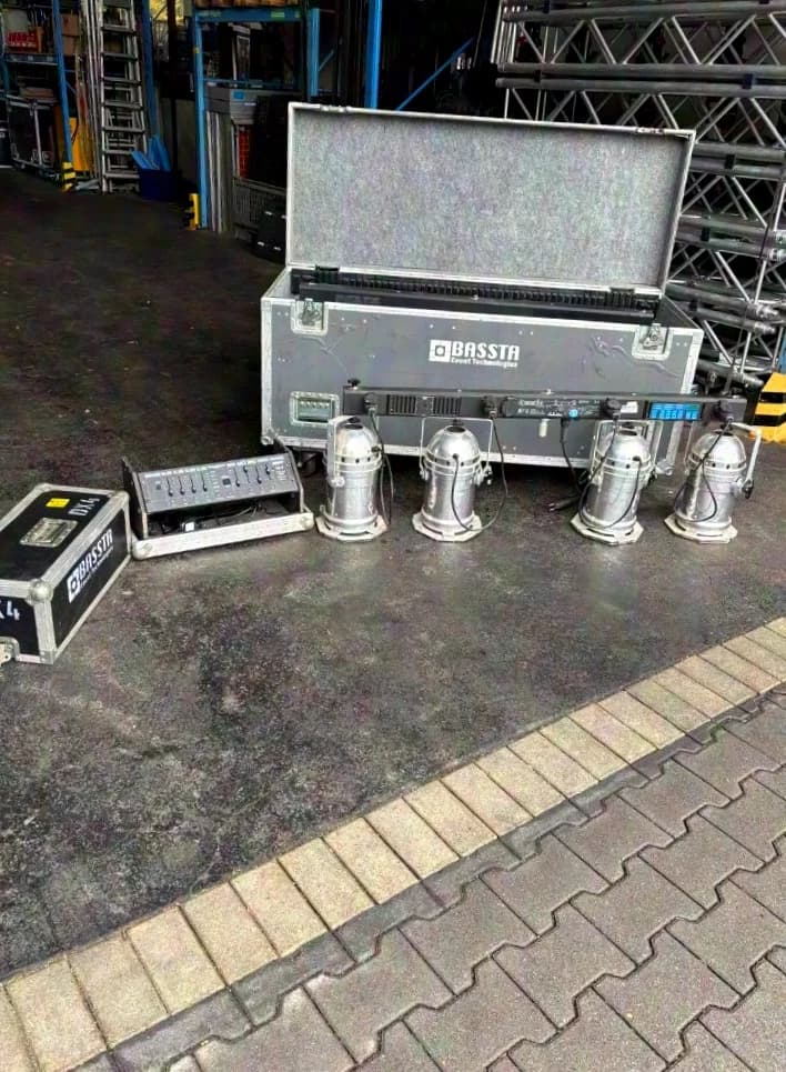 Botex Party Light System – 2x 4-Light Bars + Lighting Control