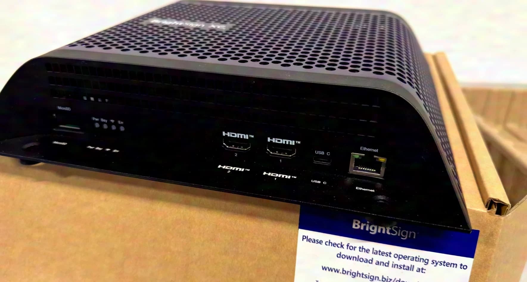 BrightSign XC2055 ELITE PLAYER 8K Dual-HDMI Player, Digital Signage