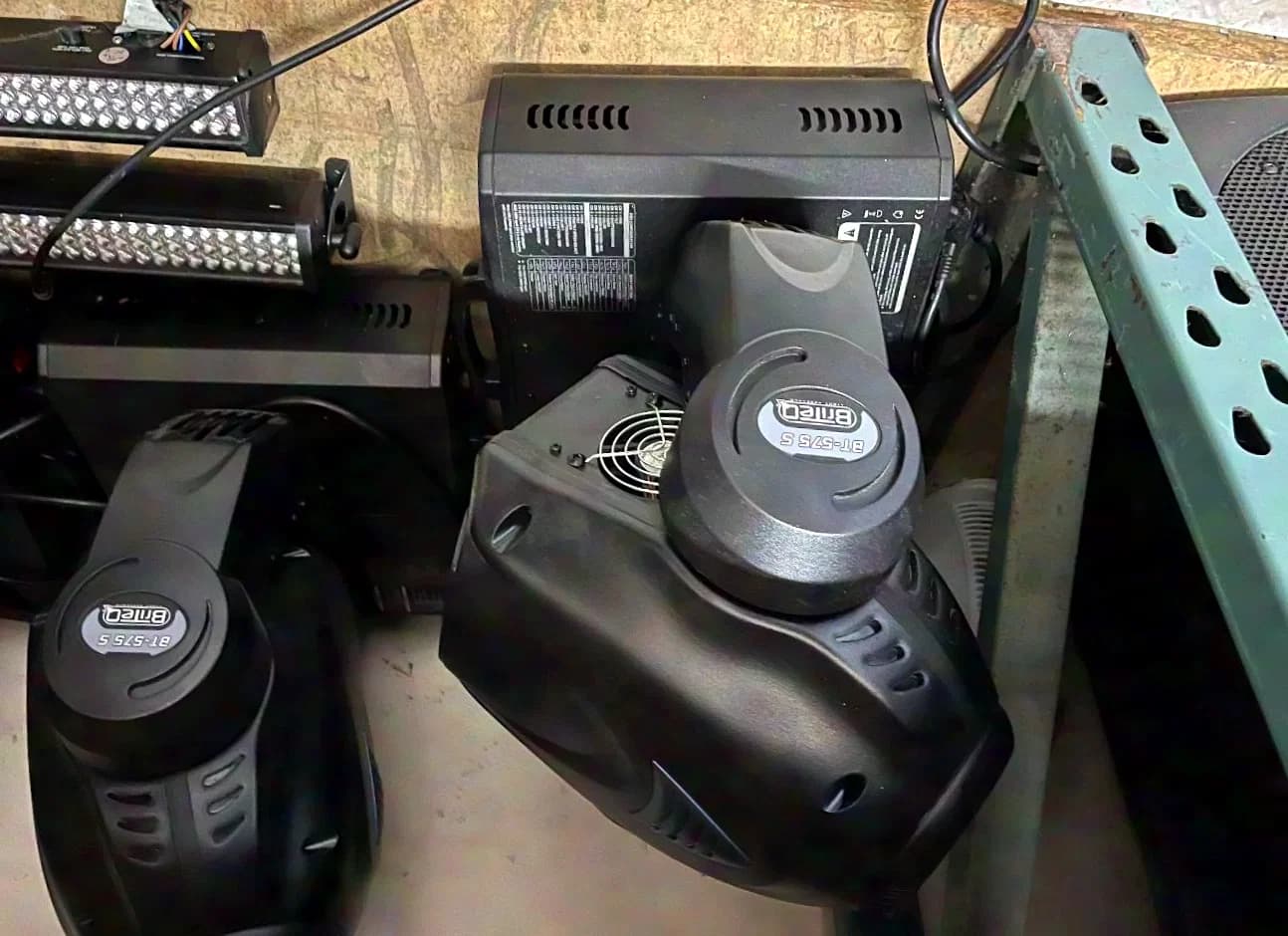 Briteq BT-575 S Moving Head – 575W Discharge Lamp – 6 Units in Total (4x Top / 2x for Spare Parts)