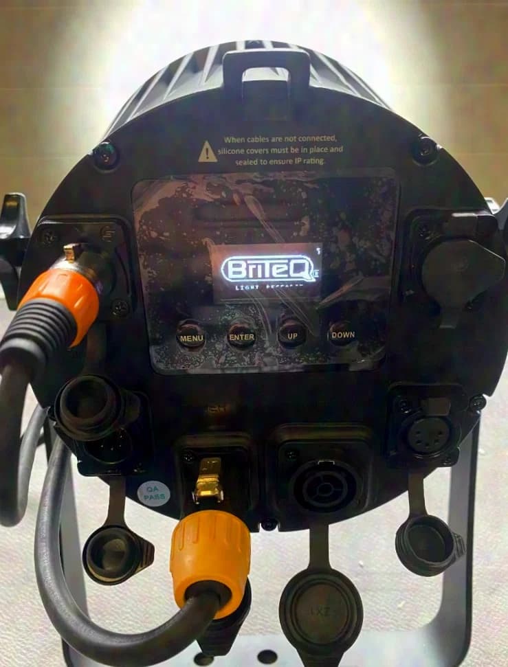 Briteq BT-Smartzoom RGBW 120W 4°-36° Zoom IP65
