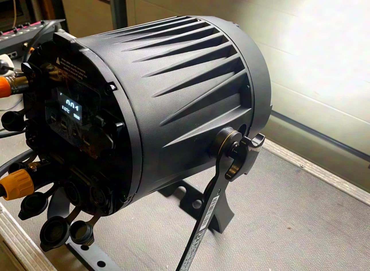 Briteq BT-Smartzoom RGBW 120W 4°-36° Zoom IP65