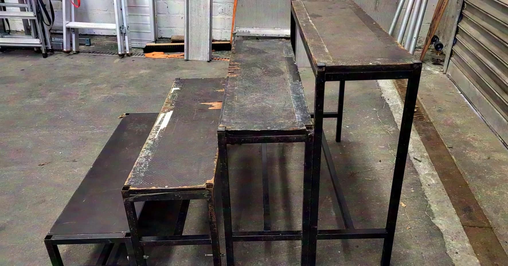 Bütec Stage Staircase, 4-step (80 cm high)