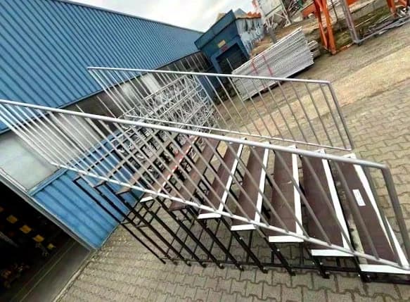 Bütec staircase 10 steps 1.50m x 2.00m #TR05
