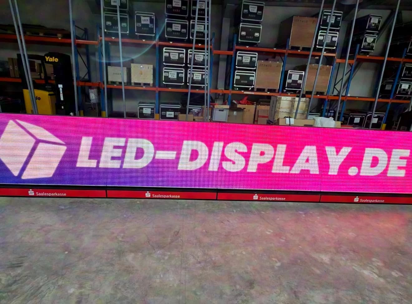 Bulled Indoor LED Perimeter Board