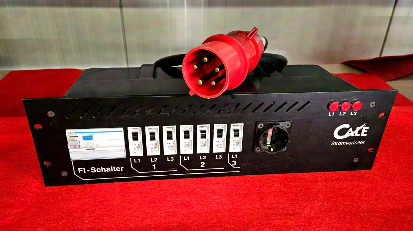 CALE 19" Power Distributor to Schuko incl. RCD