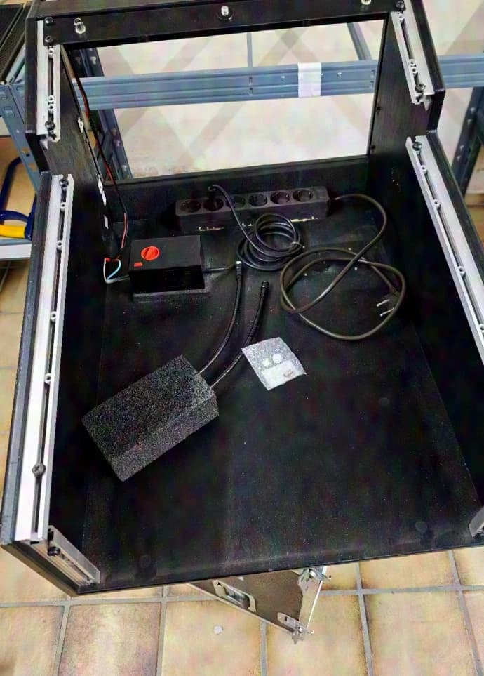CCP Hood Case with 19" Insert
