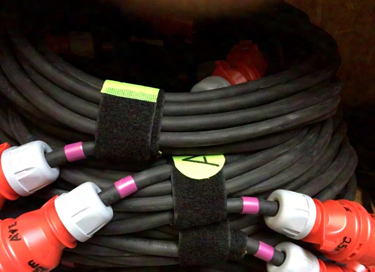 CEE 32A Cable 25m lightly used