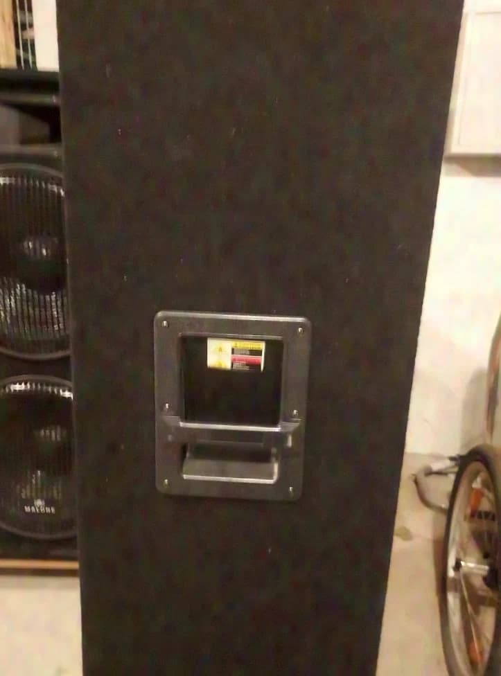 CHAL-TEC GmbH MALONE Electronic Star event speakers 1500W / 750W 15" bass 2x