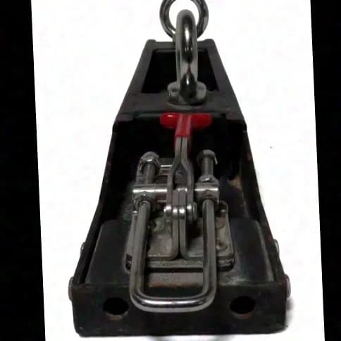 CLF Used | CLF - Rock Single Bracket