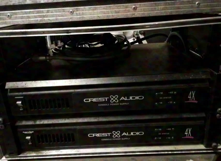 CREST PSU X4 2-way incl. Case