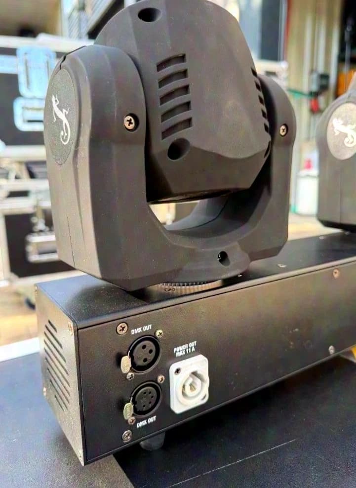 Cameo Hydrabeam 4000 RGBW incl. Flightcase