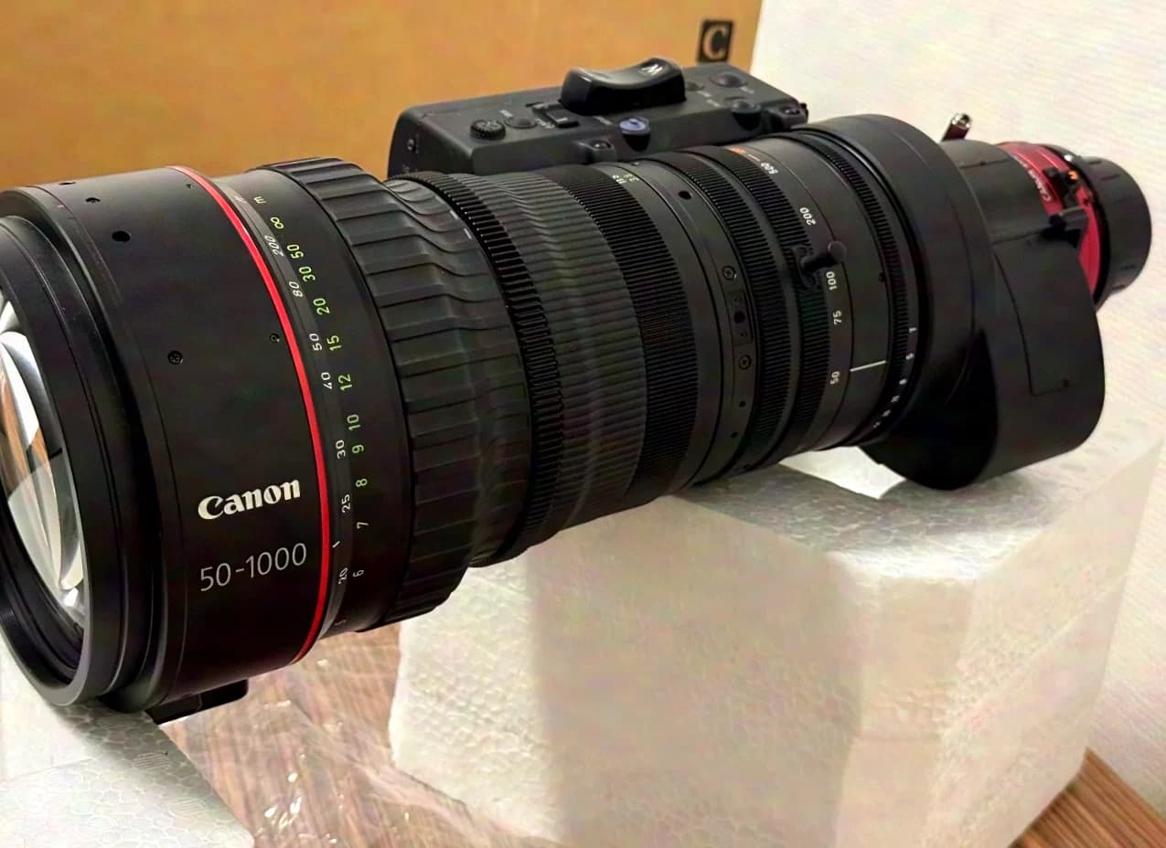 Canon CN20X50 IAS H/P1