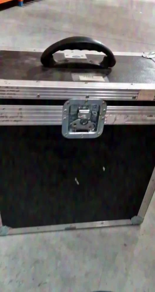Case Case for projectors, black External dimensions:515x265x525 (Internal dimensions:265x225x420)