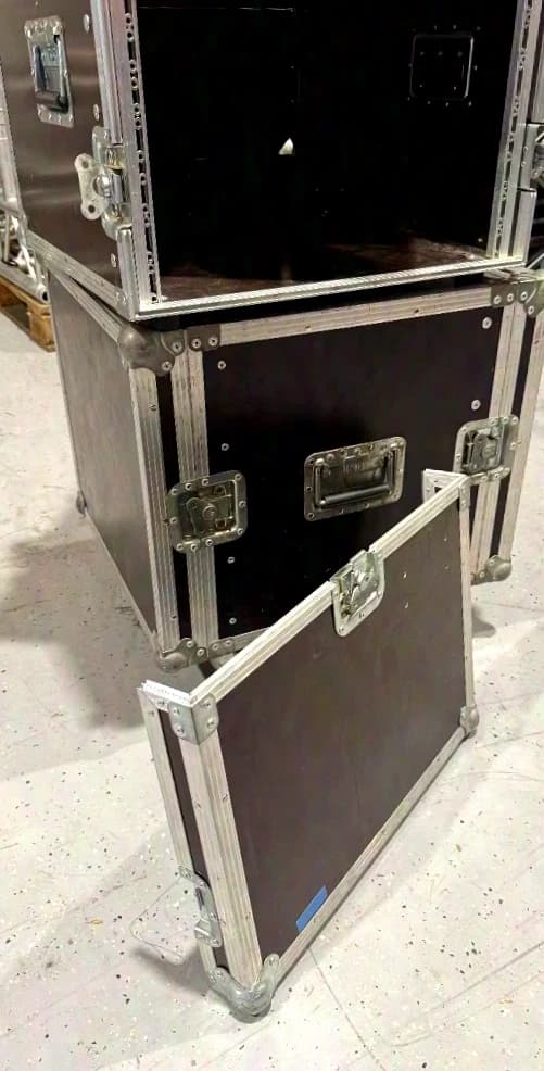 Case L Rack