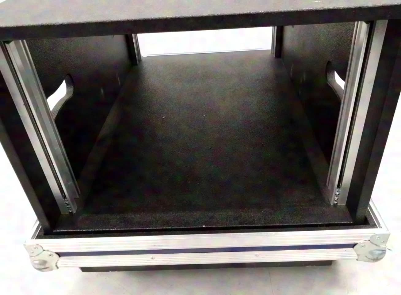 Case for AV Stumpfl Raw 4K3