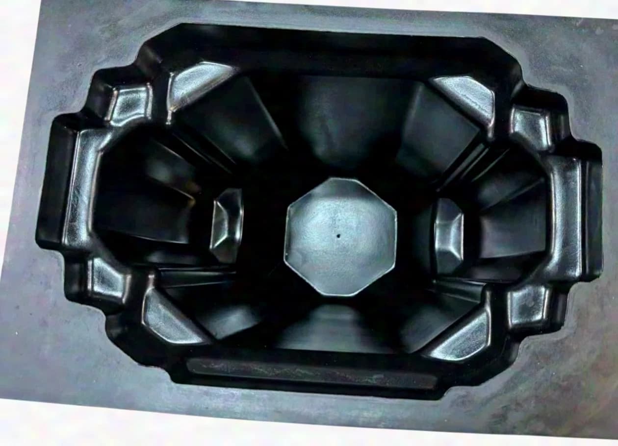 Casebase foam insert – Ayrton Domino Profile