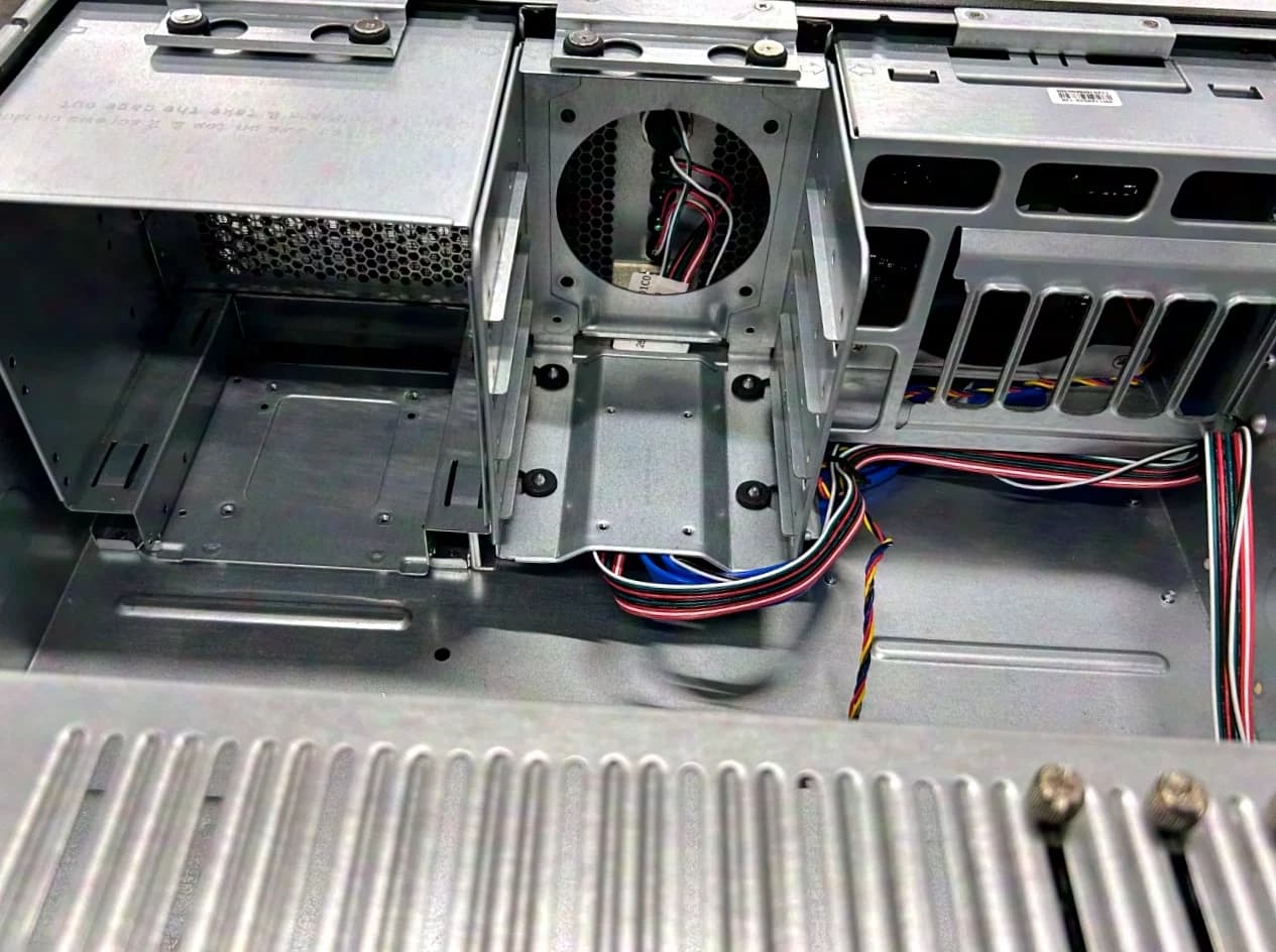 Chenbro RM42300 4U 17.5" Compact Industrial Server Chassis
