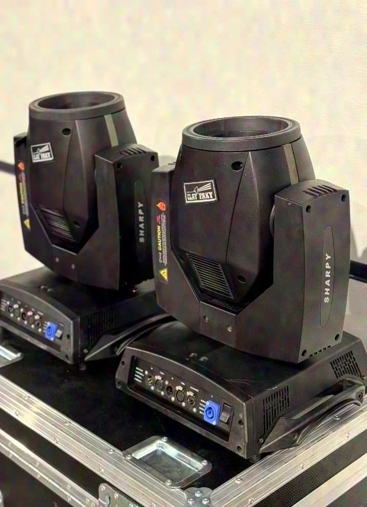 Clay Paky Sharpy Beam incl. Case