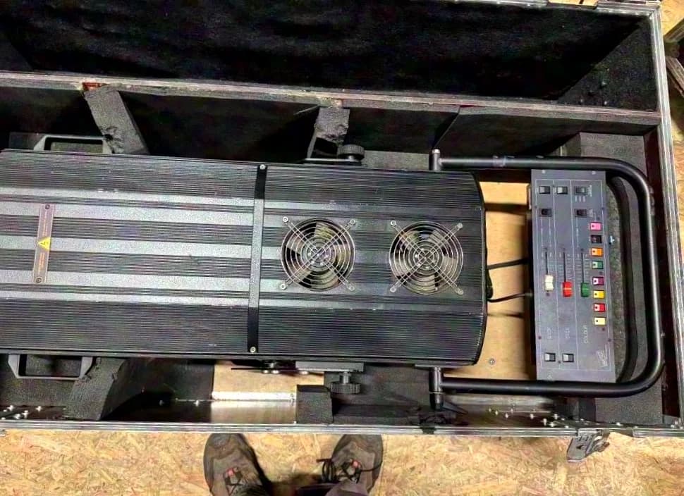 Clay Paky Followspot Shadow QS-ST HMI 1200