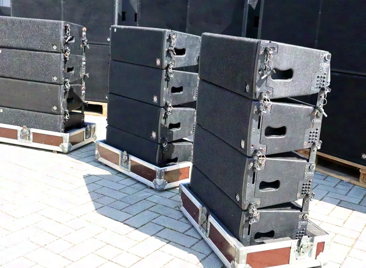 Coda Audio LA8 Line Array LA8 Sub, PW418 Complete Set