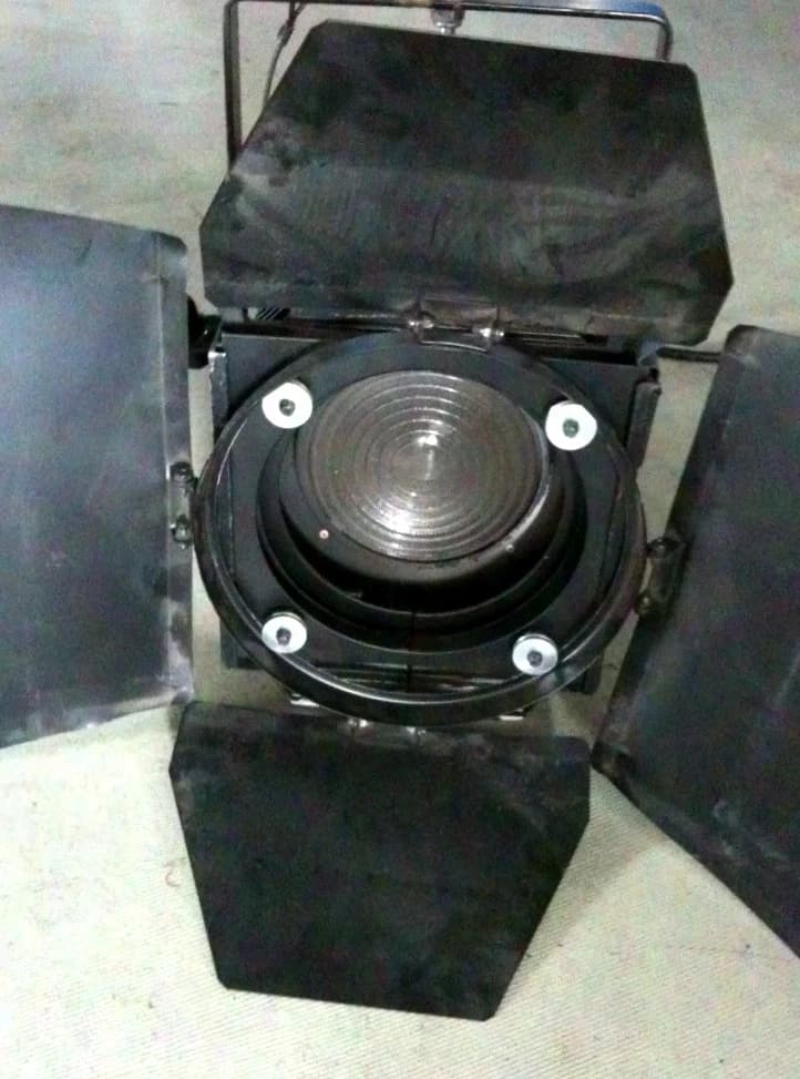 Coemar 2 kW Fresnel Lens Spotlight