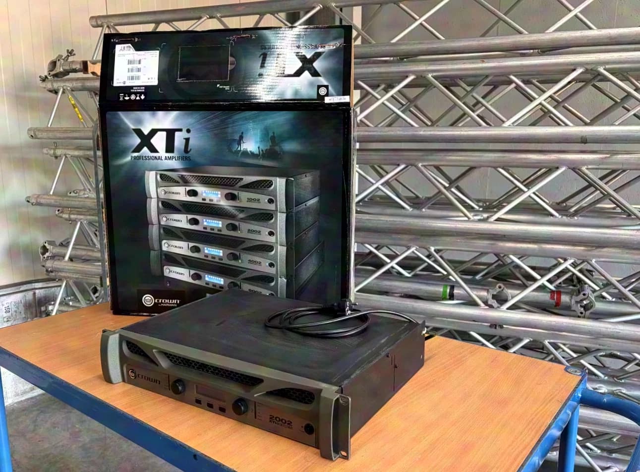 Crown XTI2002 power amplifier